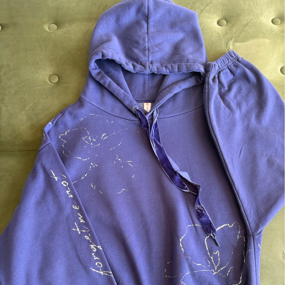 daily practice by Anthropologie purple hooded sweatshirt - Picture 9 of 11